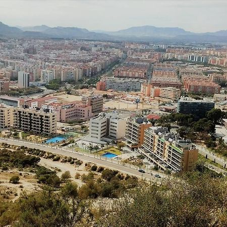 Modern Flat At Garbinet With Wifi Apartment Alicante Luaran gambar
