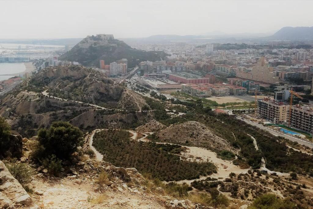 Modern Flat At Garbinet With Wifi Apartment Alicante Luaran gambar